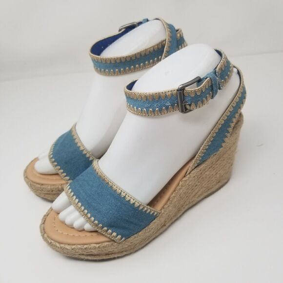 COCONUTS BY MATISSE, FRENCHIE ESPADRILLE WEDGES. SIZE 6.5 M. - Picture 3 of 15